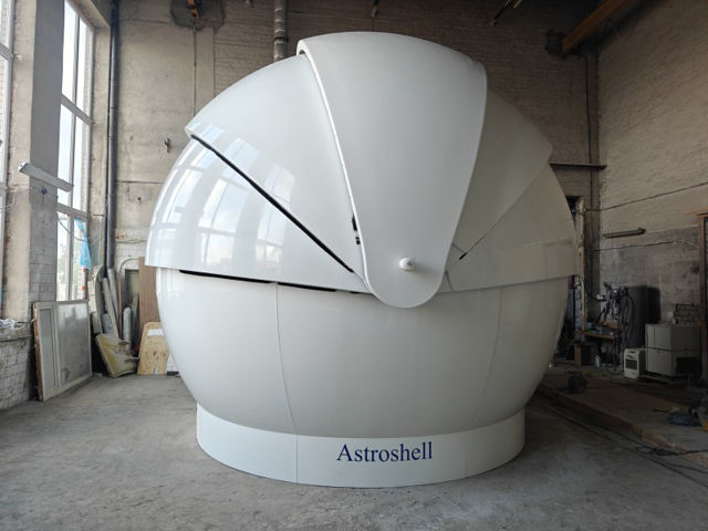 Astroshell- 625 clamshell dome